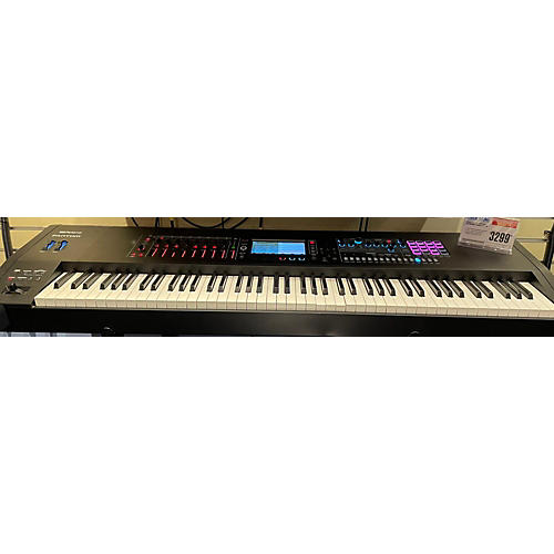 Roland Used Roland Fantom 8 Keyboard Workstation