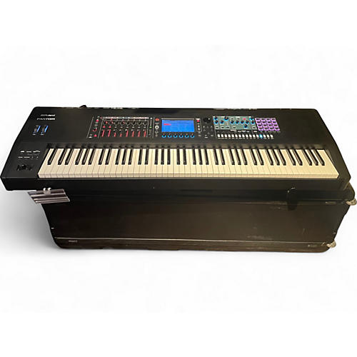 Roland Used Roland Fantom 8 Keyboard Workstation