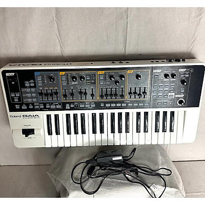 Roland Used Roland Gaia SH01 37 Key Synthesizer