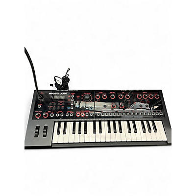 Used Roland JDXI Synthesizer