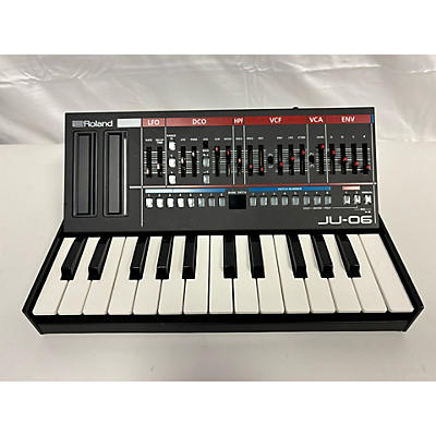 Roland Used Roland JU-06 Synthesizer