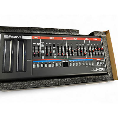 Used Roland JU-06 Synthesizer