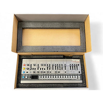 Used Roland JX08 Synthesizer