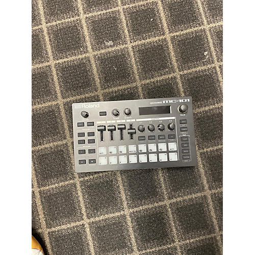 Roland Used Roland MC-101 GROOVE BOX Drum Machine