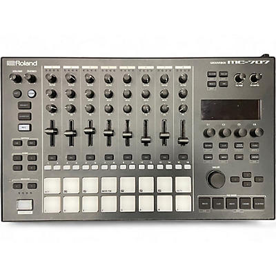 Used Roland MC-707 Groovebox Production Controller