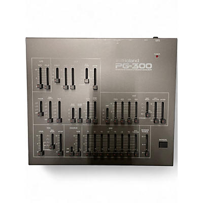 Used Roland PG300 Synthesizer