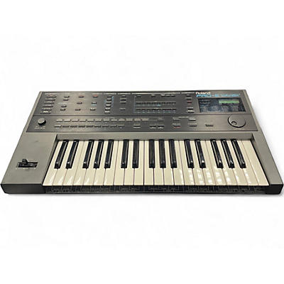 Used Roland PRO-E INTELLIGENT ARRANGER Arranger Keyboard
