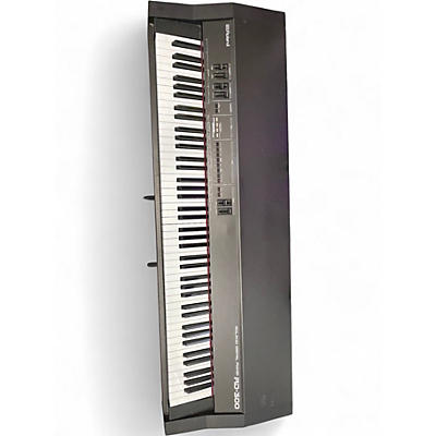 Used Roland RD-300 Stage Piano