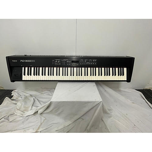 Used Roland RD300GX 88 Key Stage Piano