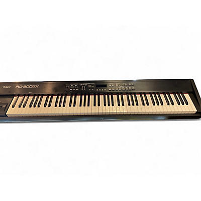 Used Roland RD300GX 88 Key Stage Piano