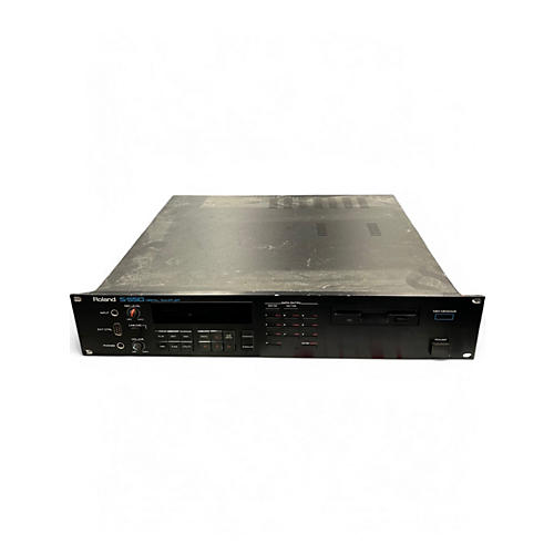 Used Roland S550 Audio Converter