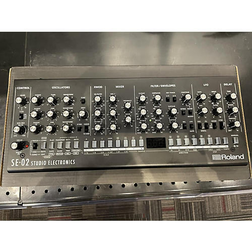 Roland Used Roland SE-02 Synthesizer