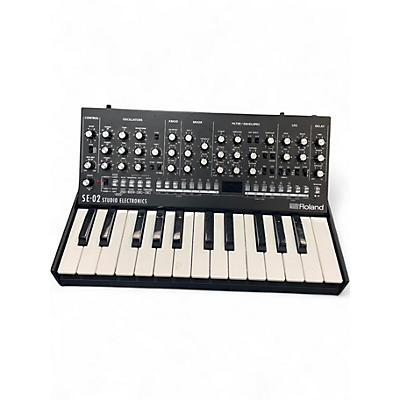 Used Roland SE02 Synthesizer