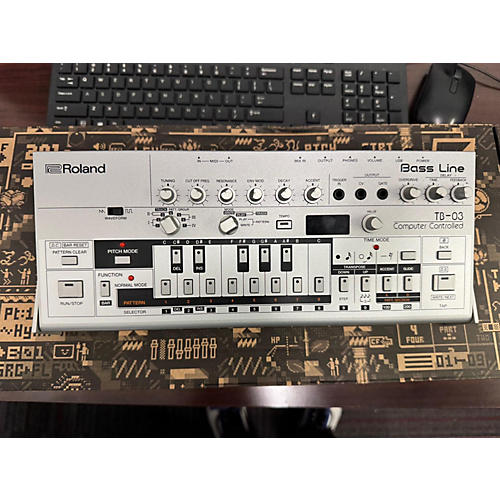 Roland Used Roland TB-03 Synthesizer