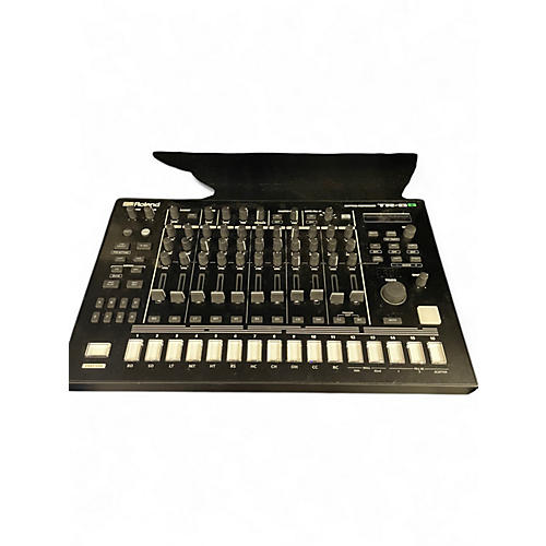 Used Roland TR-8S Synthesizer