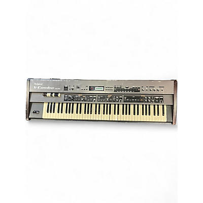 Used Roland VR760 Organ