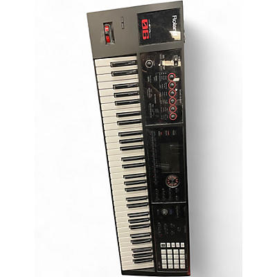 Used Roland fa06 Synthesizer