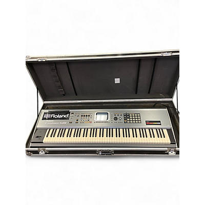 Used Roland fantom s88 Keyboard Workstation