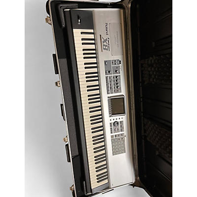 Used Roland fantom x8 Keyboard Workstation