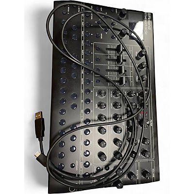 Used Roland sh4d Synthesizer