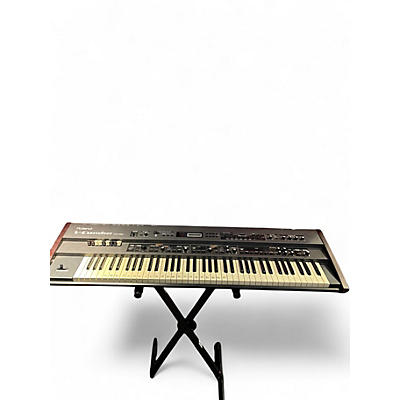 Used Roland vr760 Synthesizer