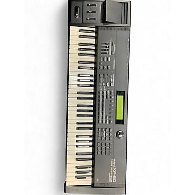 Used Roland xp-60 Keyboard Workstation