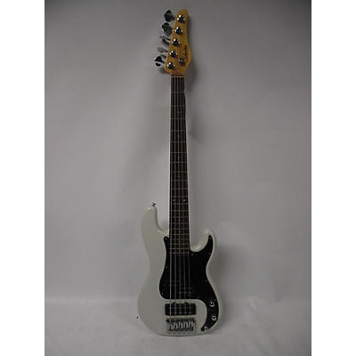 Used SCHECTOR DIAMOND SERIES White Electric Bass Guitar