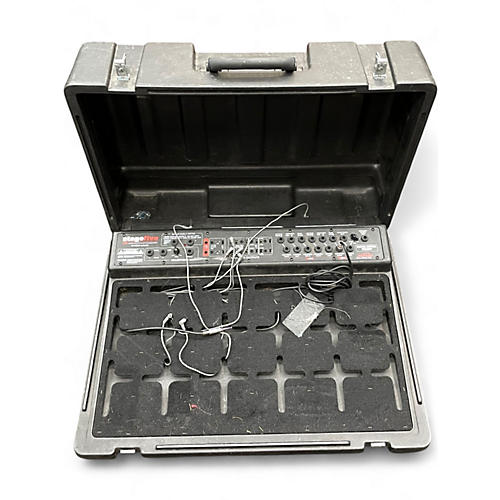 Used SKB PS-55 Pedal Board