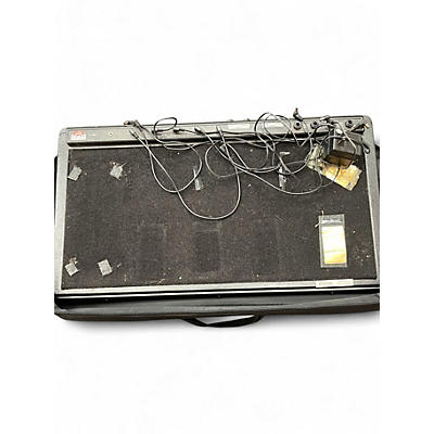 Used SKB powered pedal board Pedal Board