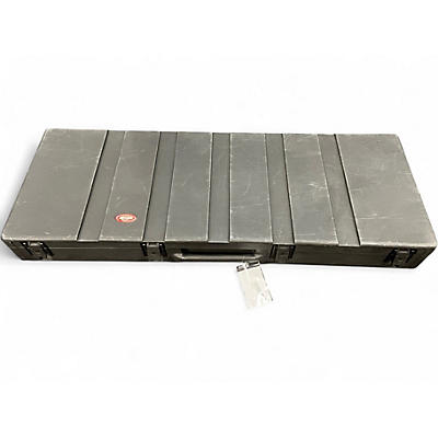 Used SKB skbr6020w 88 ky Keyboard Case