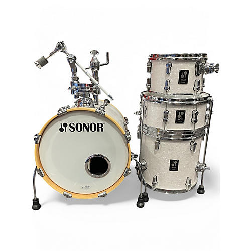Used SONOR 4 Piece AQ2 SAFARI WHITE MARINE PEARL Drum Kit WHITE MARINE PEARL