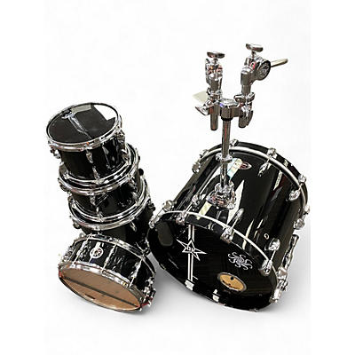 Used Sakae 5 Piece EVOLVED MAPLE 5 PIECE Black Drum Kit