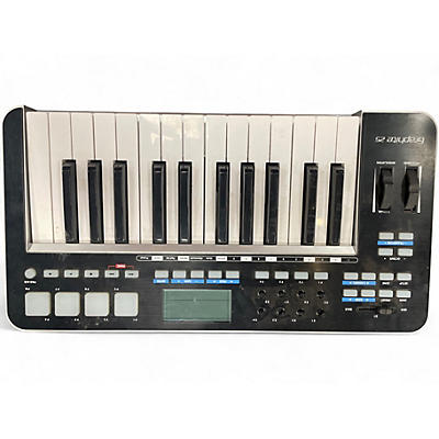 Used Samson Graphite 25 Key MIDI Controller