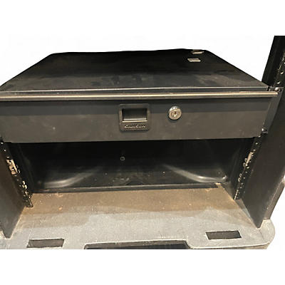 Used Samson SRKDR2U Rackmount Shelve