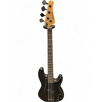 Used Sawtooth PEE Black Electric Bass Guitar