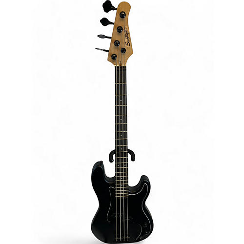 Sawtooth Used Sawtooth ROAD WARRIOR Black Electric Bass Guitar Black