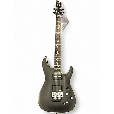 Used Schecter Guitar Research DAMIAN PLATNUM FLOYD ROSE Satin Black Solid Body Electric Guitar
