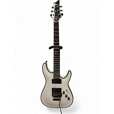 Schecter Guitar Research Used Schecter Guitar Research HELLRAISER DIAMOND WHITE Solid Body Electric Guitar