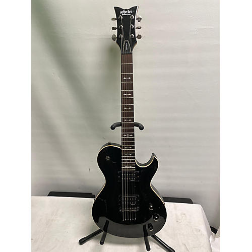 Schecter Guitar Research Used Schecter Guitar Research Omen 6 Black And Gold Solid Body Electric Guitar Black and Gold