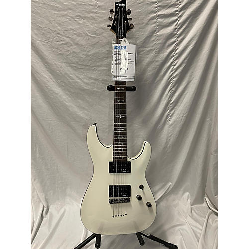 Schecter Guitar Research Used Schecter Guitar Research Omen 6 White Solid Body Electric Guitar White