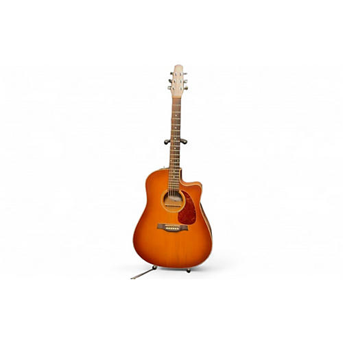 Seagull Used Seagull Entourage Rustic Cutaway Sunburst Acoustic Electric Guitar Sunburst