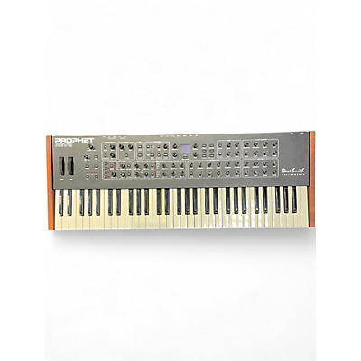 Used Sequential prophet rev2 Synthesizer
