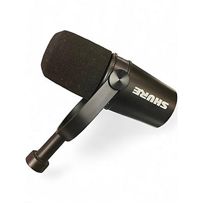 Used Shure MV7 Condenser Microphone