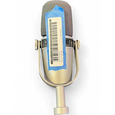 Used Shure MV7 Dynamic Microphone