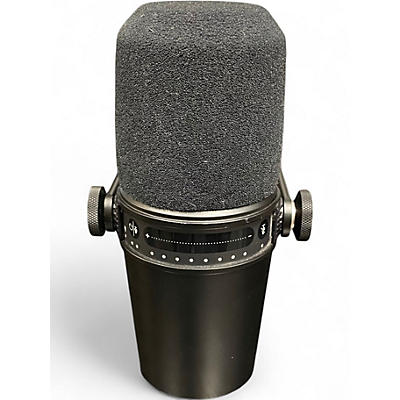 Used Shure MV7 Dynamic Microphone