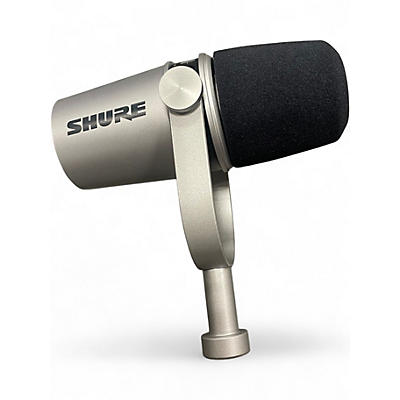 Used Shure MV7 Dynamic Microphone