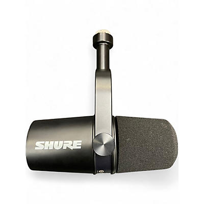 Used Shure MV7 Dynamic Microphone