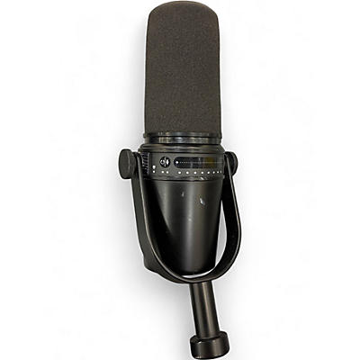 Used Shure MV7 Dynamic Microphone