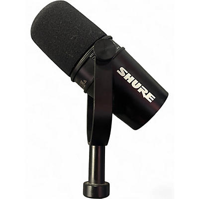 Used Shure MV7 Dynamic Microphone