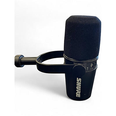 Used Shure MV7K Dynamic Microphone